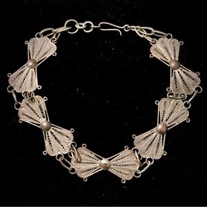 Vintage Silver Filigree Bow Link Bracelet 7"